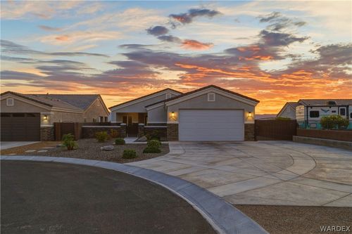 2555 Sonoma Rd, Bullhead City, AZ, 86442-8496 | Card Image