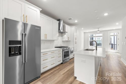 4011 Tundra Rd, Charlotte, NC, 28203-4080 | Card Image