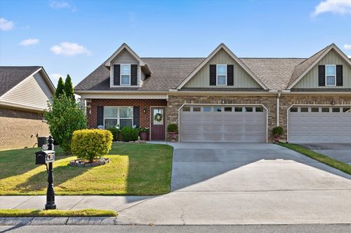 915 Colony Cir, Fort Oglethorpe, GA, 30742-4222 | Card Image