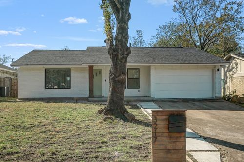 3217 Oak Aly, Austin, TX, 78745-7420 | Card Image