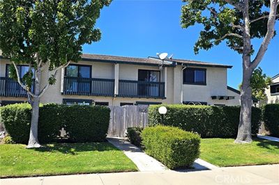 11 - 25 Th St, Condo with 2 bedrooms, 1 bathrooms and 1 parking in Oceano CA | Image 1