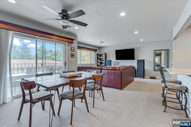 APT-37 - 50-37 W Lindsley Rd, Condo with 2 bedrooms, 2 bathrooms and null parking in Cedar Grove NJ | Image 6