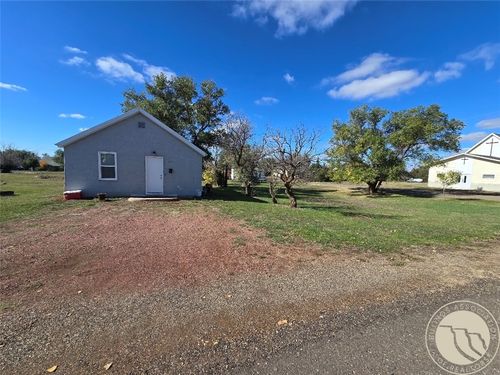 217 N 2nd St, Plevna, MT, 59344-9009 | Card Image