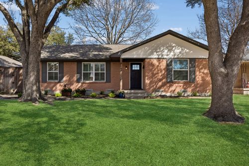 9646 Livenshire Drive, Dallas, TX, 75238 | Card Image