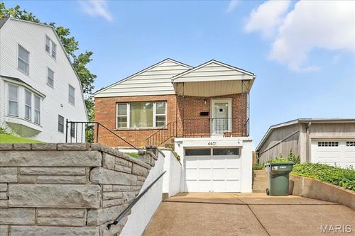 4401 Sulphur Ave, Saint Louis, MO, 63109-1532 | Card Image