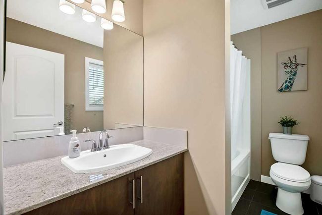 5 Drake Landing Loop, House detached with 3 bedrooms, 2 bathrooms and 5 parking in Okotoks AB | Image 31