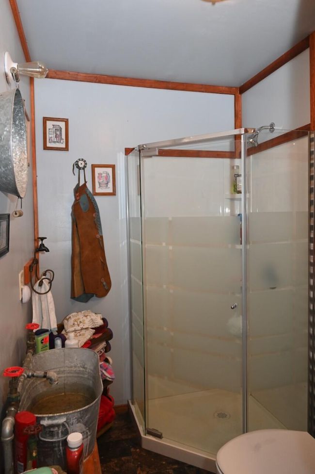 3/4 bath | Image 13