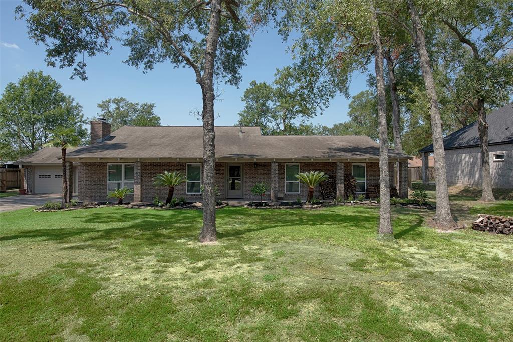 Newman Dr, Baytown, TX 77521
