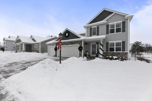 1084 Spruce Court, Oconomowoc, WI, 53066 | Card Image