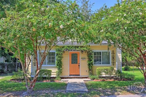 3227 Cedar St, Savannah, GA, 31404-5303 | Card Image