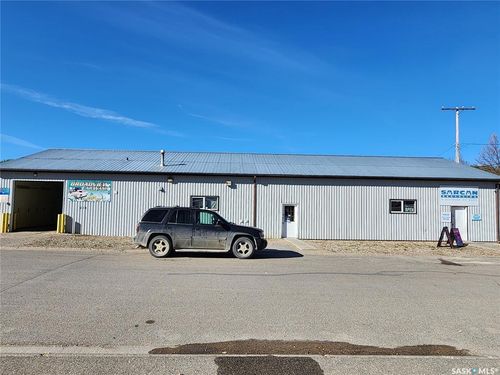 236 8 Ave, Broadview, SK, S0G2S0 | Card Image
