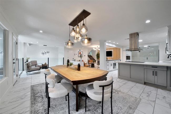 140 S Timber Top Dr, House other with 3 bedrooms, 3 bathrooms and 2 parking in Spring TX | Image 19