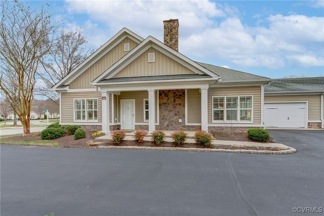 10922 Lantern Way, Condo with 3 bedrooms, 2 bathrooms and null parking in North Chesterfield VA | Image 4