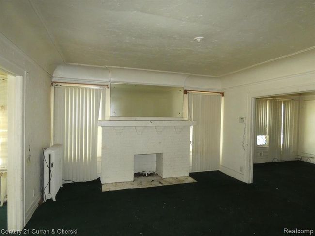 8840 Dexter Avenue, Home with 0 bedrooms, 2 bathrooms and null parking in Detroit MI | Image 5