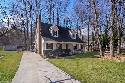 4805 Yorkwood Dr, Greensboro, NC, 27407-4065 | Card Image