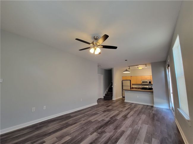 APT-1401 - 1201 Grove Blvd, Condo with 3 bedrooms, 3 bathrooms and 2 parking in Austin TX | Image 4