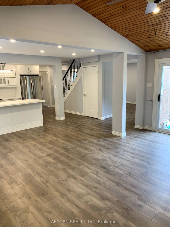 203 John Bowser Cres, House other with 4 bedrooms, 4 bathrooms and 4 parking in Newmarket ON | Image 7