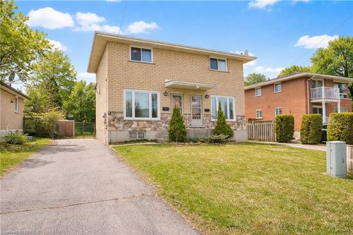 30 Rowanwood Ave, Brantford, ON, N3S7B9 | Card Image