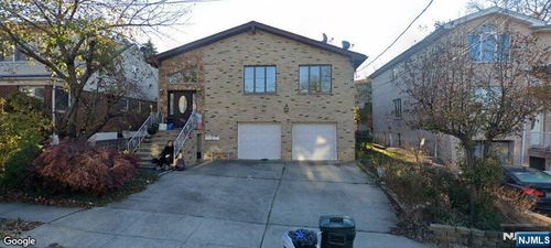 230 2nd St, Palisades Park, NJ, 07650-1504 | Card Image