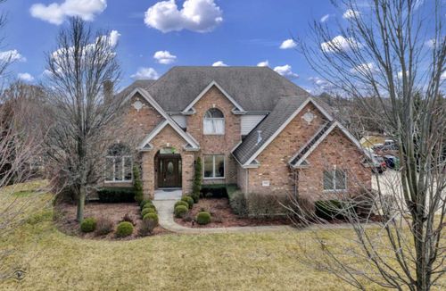 17965 S Foxhound Ln, Mokena, IL, 60448-8583 | Card Image