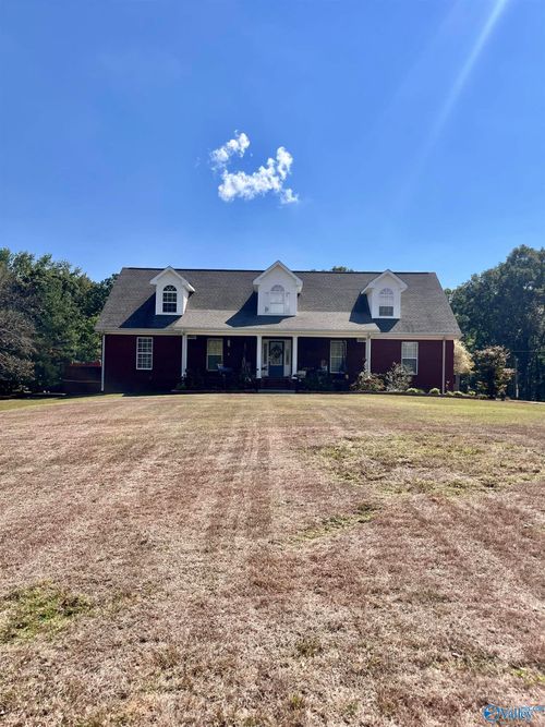 101 County Road 587, Rogersville, AL, 35652-2823 | Card Image