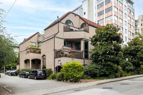 8-1019 Gilford St, Vancouver, BC, V6G2P1 | Card Image