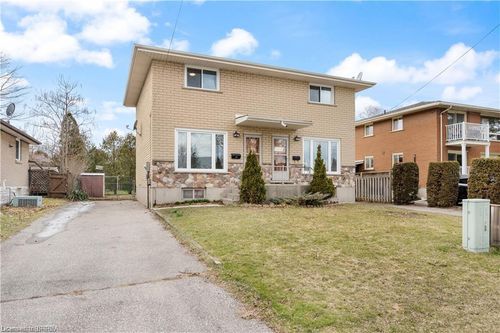 30 Rowanwood Ave, Brantford, ON, N3S7B9 | Card Image