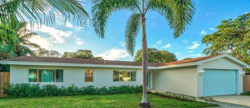 8045 W Lake Dr, Lake Clarke Shores, FL, 33406-8630 | Card Image