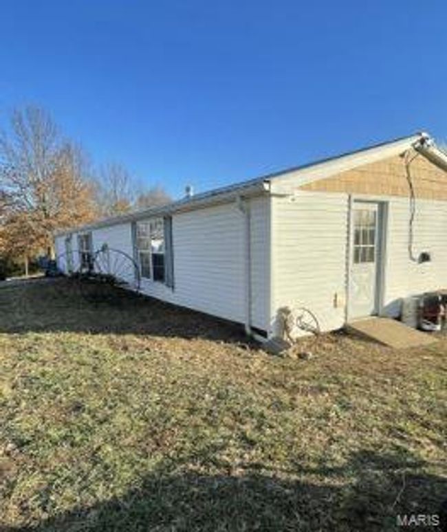 1838 Stollmeyer Rd, Home with 3 bedrooms, 2 bathrooms and null parking in Morrison MO | Image 57