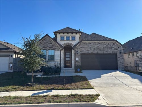 107 Smokebush Trl, Bastrop, TX, 78602-4401 | Card Image