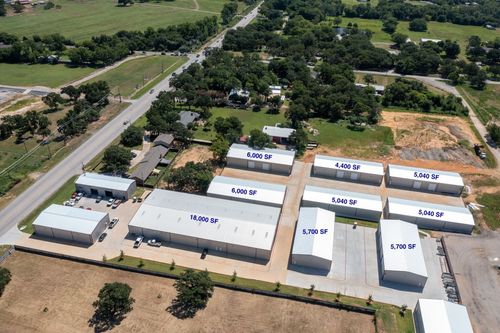 5790 Rendon Bloodworth Rd, Fort Worth, TX, 76140-9615 | Card Image