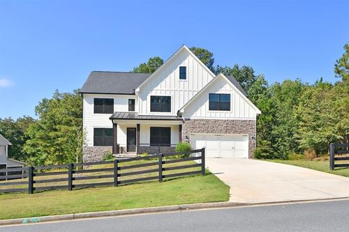 93 Riverwalk Manor Dr, Dallas, GA, 30132-1551 | Card Image
