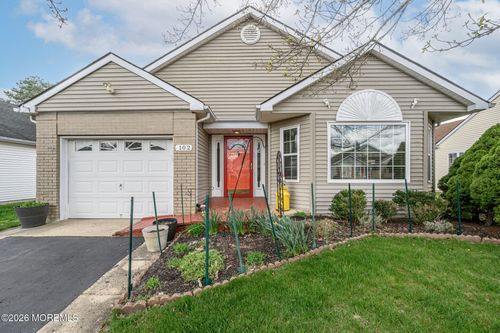 102 Canterbury Ln, Toms River, NJ, 08757-6590 | Card Image