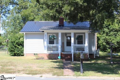 613 E Florida St, Clinton, SC, 29325-2602 | Card Image