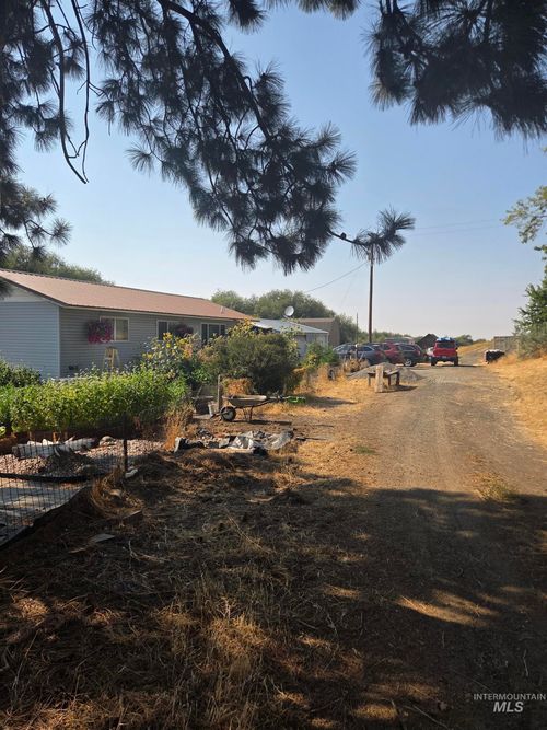 870 Dutch Flat Rd, Pomeroy, WA, 99347-9787 | Card Image