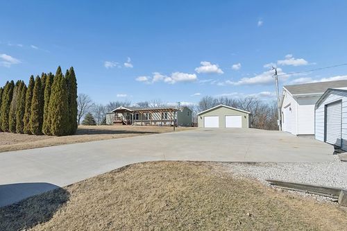 735 Diamond Trail Rd, Searsboro, IA, 50242-7531 | Card Image