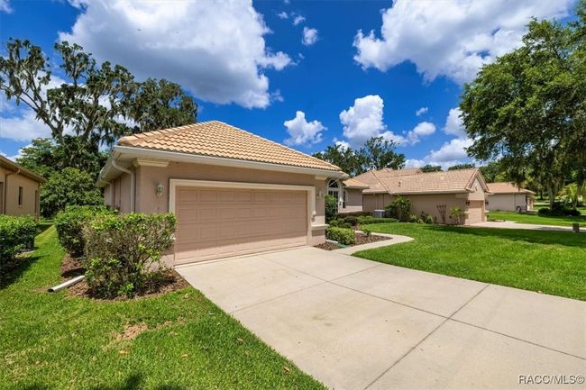 1125 W Beagle Run Loop, House other with 3 bedrooms, 2 bathrooms and 4 parking in Hernando FL | Image 4