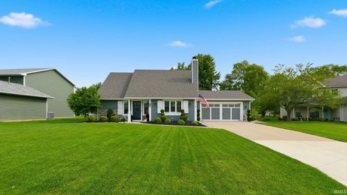 9910 Sawtooth Ct, Fort Wayne, IN, 46804-3981 | Card Image