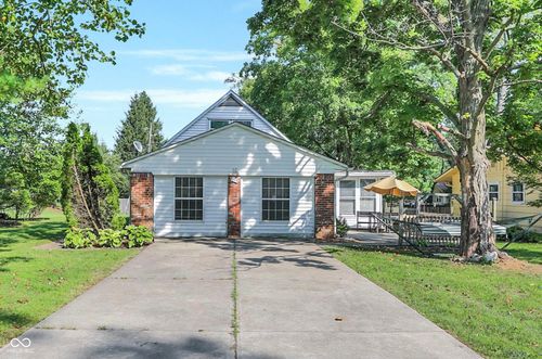 8553 Broadway St, Indianapolis, IN, 46240-2226 | Card Image