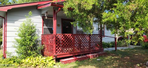 428 Browder Cir, Oliver Springs, TN, 37840-5407 | Card Image