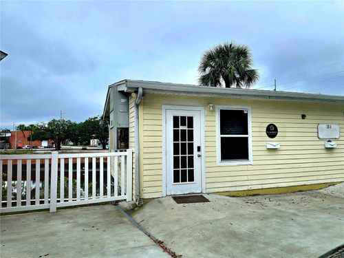 ste-300b-7901 N Nebraska Ave, TAMPA, FL, 33604-4272 | Card Image