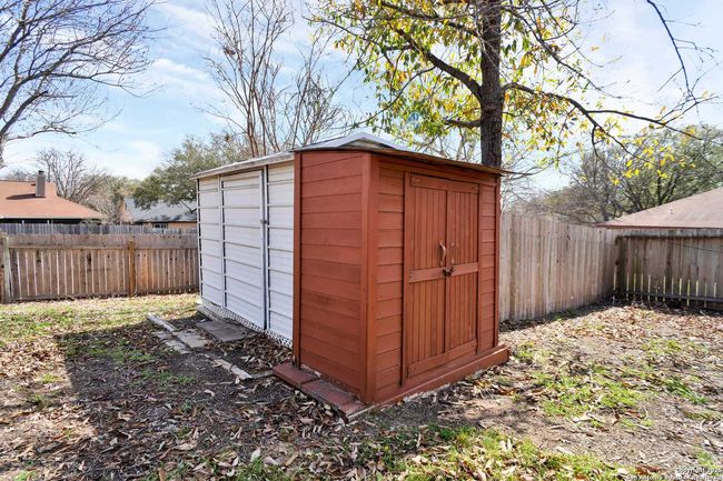 11401 Forest Elf, House other with 4 bedrooms, 2 bathrooms and null parking in Live Oak TX | Image 28