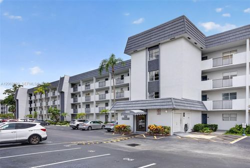 410-6080 Nw 44th St, Lauderhill, FL, 33319-4473 | Card Image