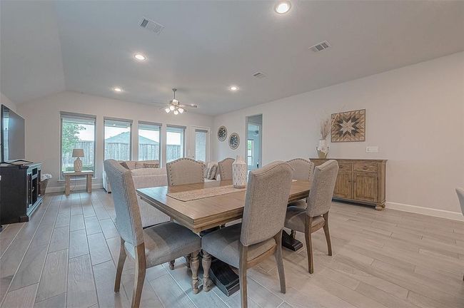 29042 Hauter Way, House other with 4 bedrooms, 4 bathrooms and 3 parking in Fulshear TX | Image 37