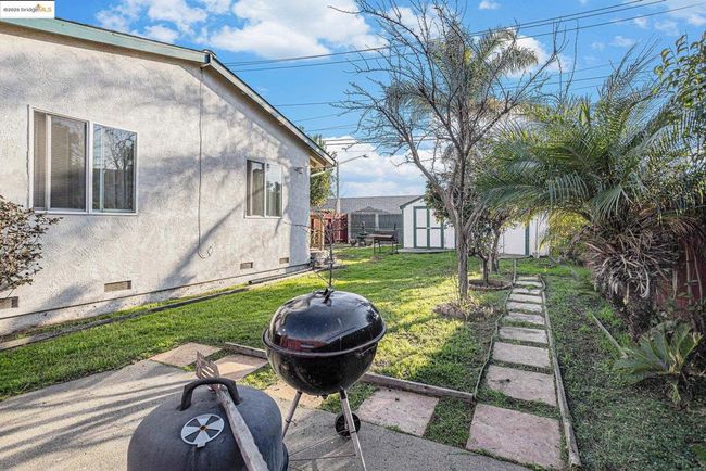 Rear Yard | Image 17