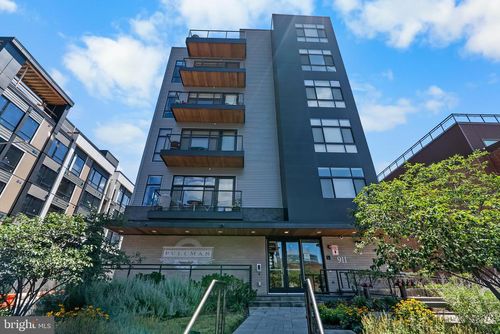 204-911 2nd St Ne, WASHINGTON, DC, 20002-4031 | Card Image
