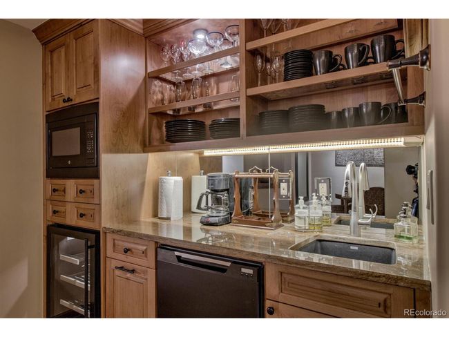 862 Penstemon Rd, House other with 5 bedrooms, 6 bathrooms and null parking in Dillon CO | Image 34