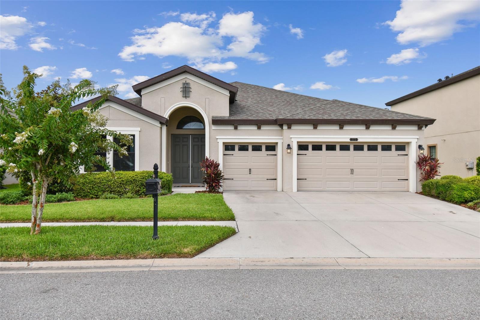 Briske Morning Ave, Land O Lakes, FL 34637