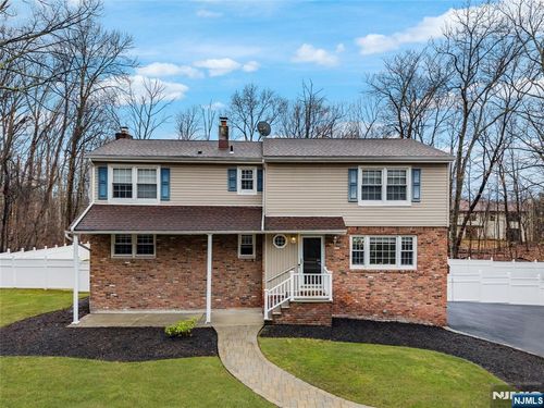 6 Hillsdale Ter, Sussex, NJ, 07461-4000 | Card Image