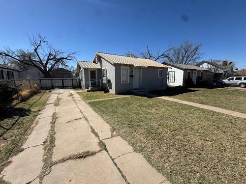 110 E 16th St, Big Spring, TX, 79720-4426 | Card Image